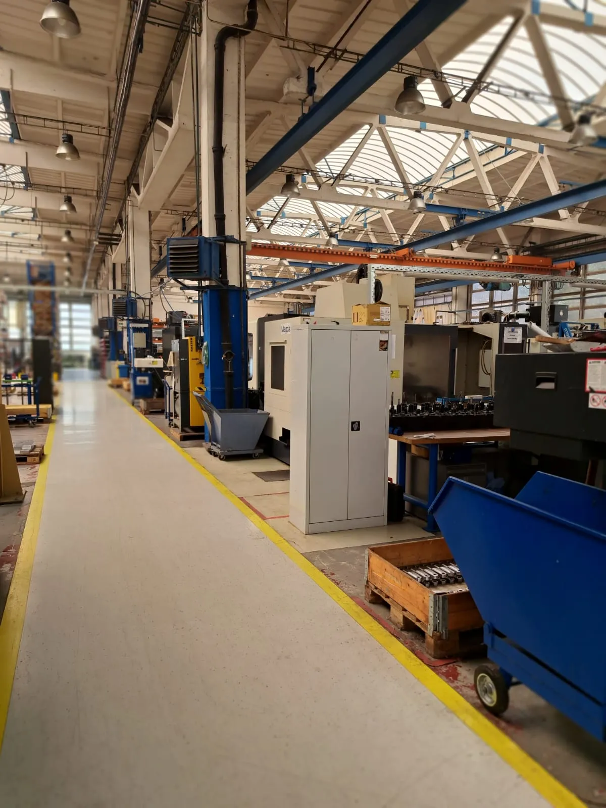 Production (inside)
