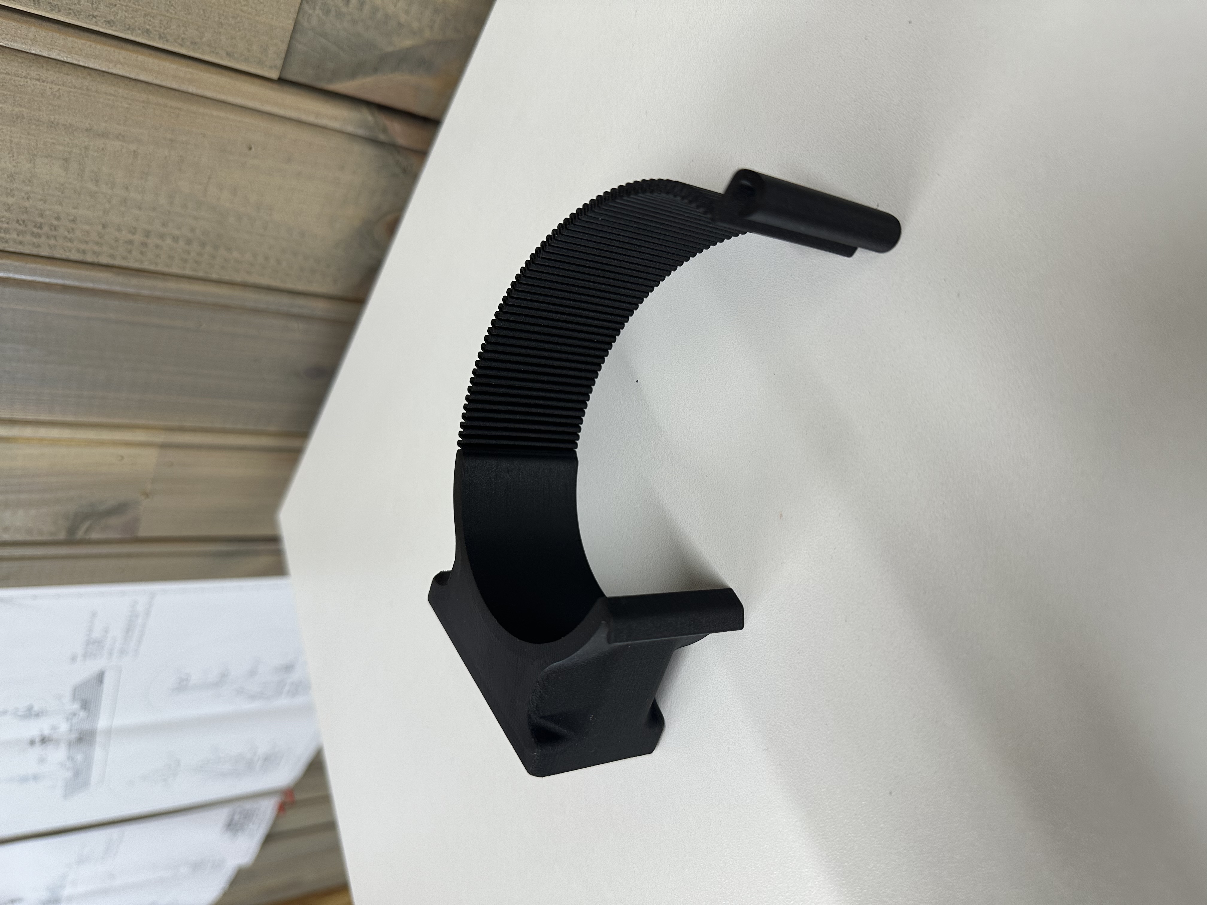 Casing with flexible strap