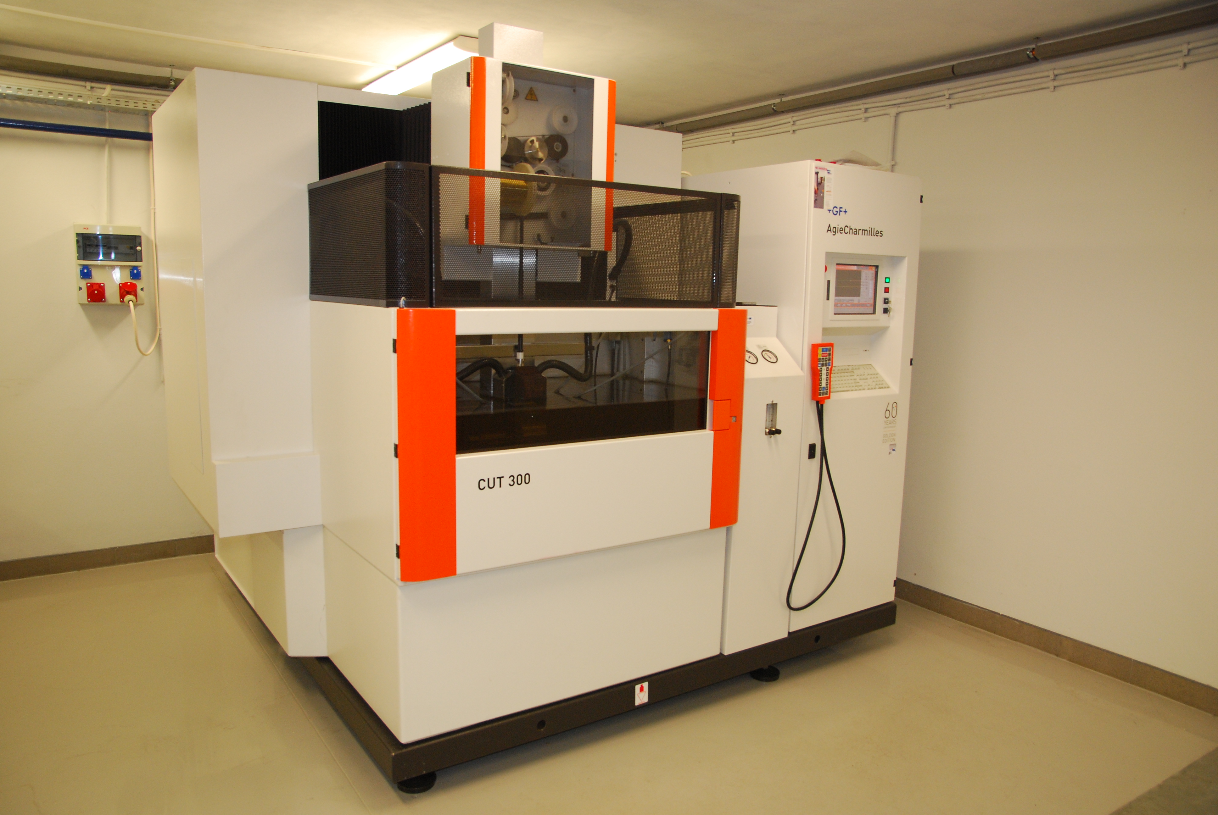 Electroerossion machine Cut300