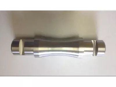 Lastenaufnahmebolzen