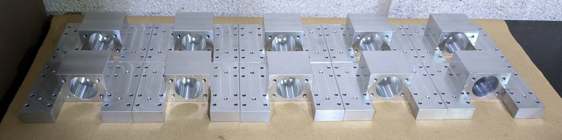 SPINDLE HOUSING