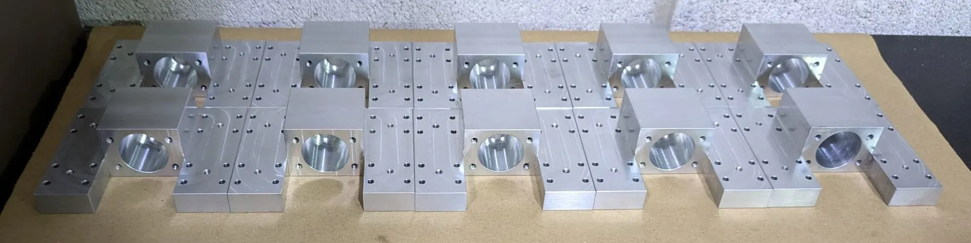 SPINDLE HOUSING