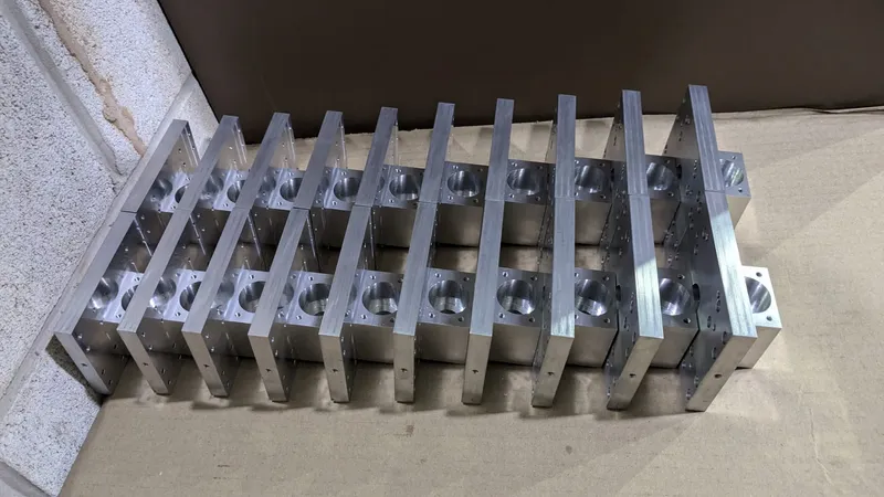 ADAPTER PLATE