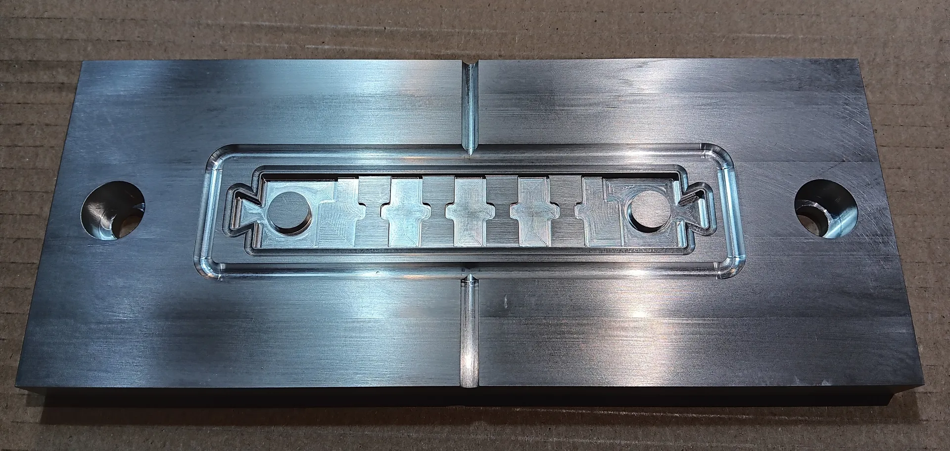 MOLD PLATE