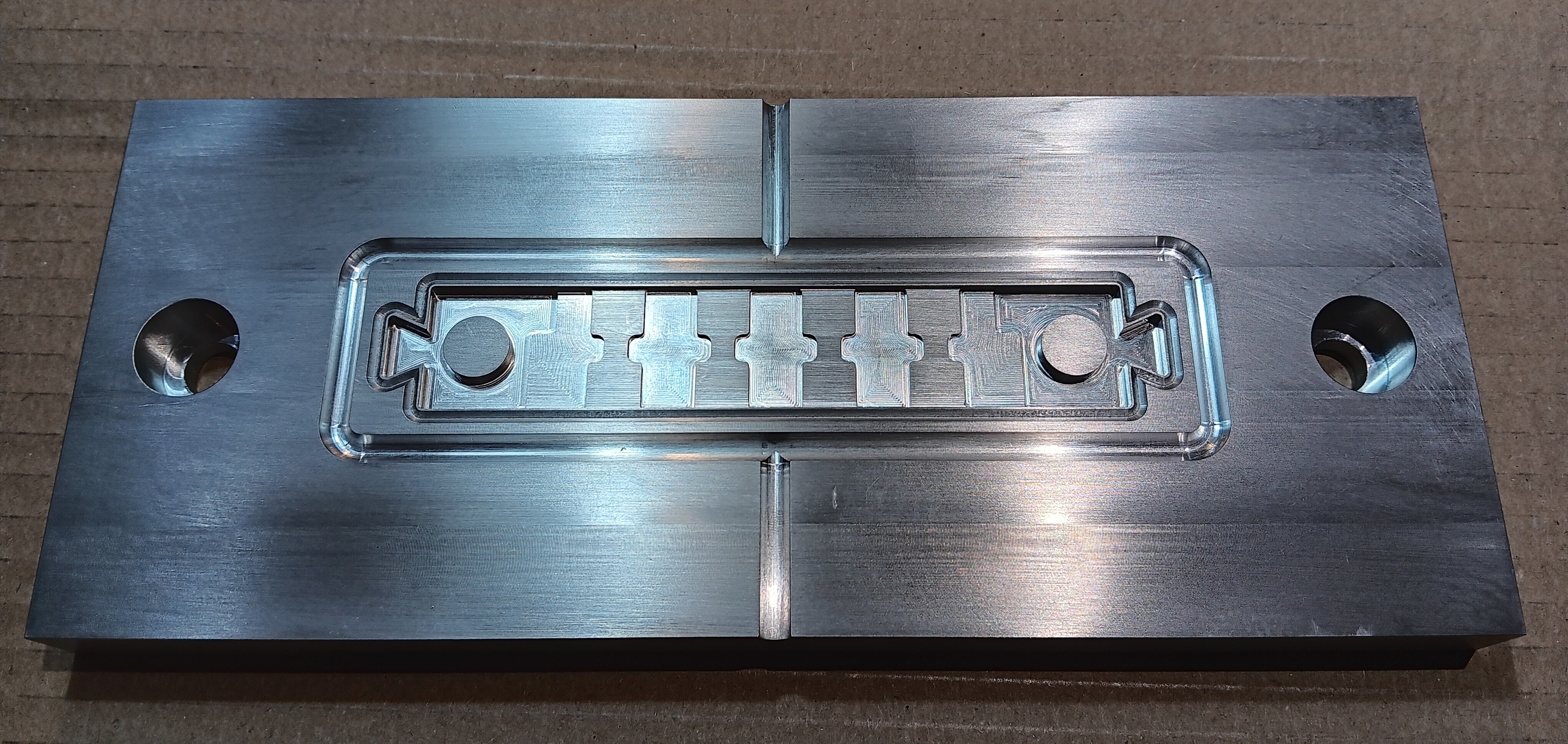 MOLD PLATE