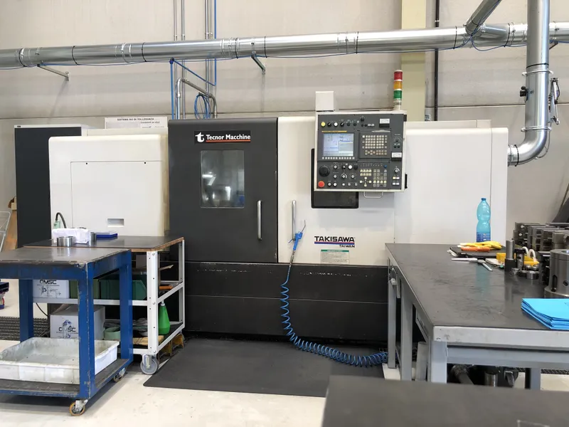 tornio CNC