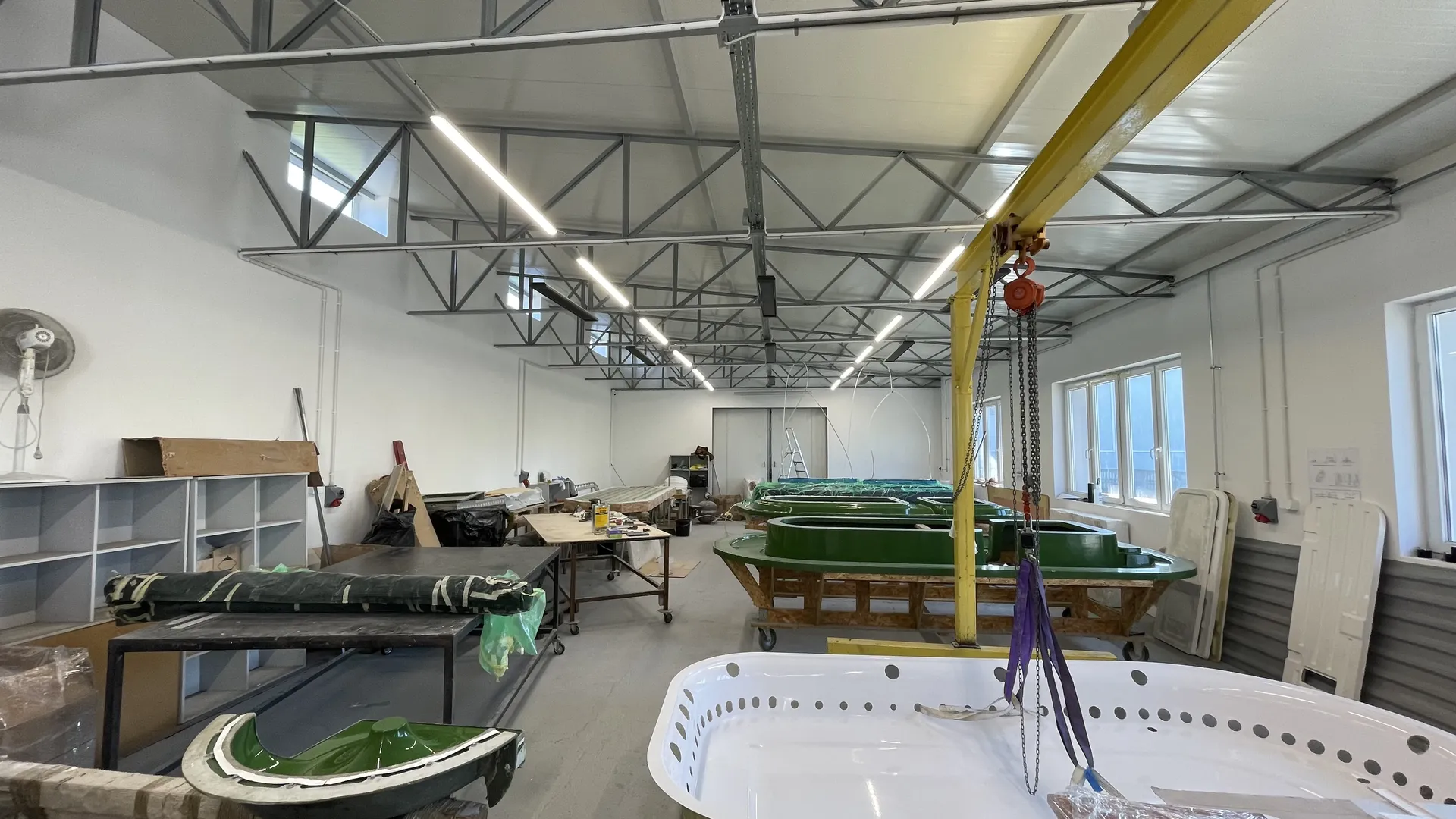 Laminate Center