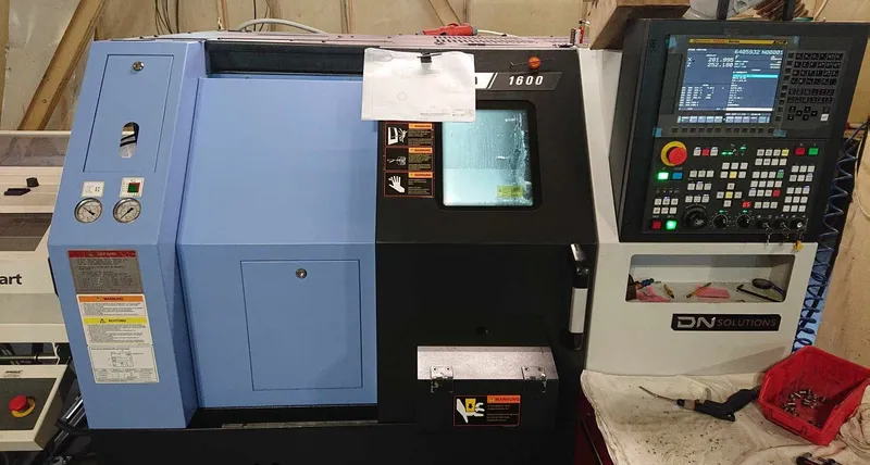 LEO 1600
