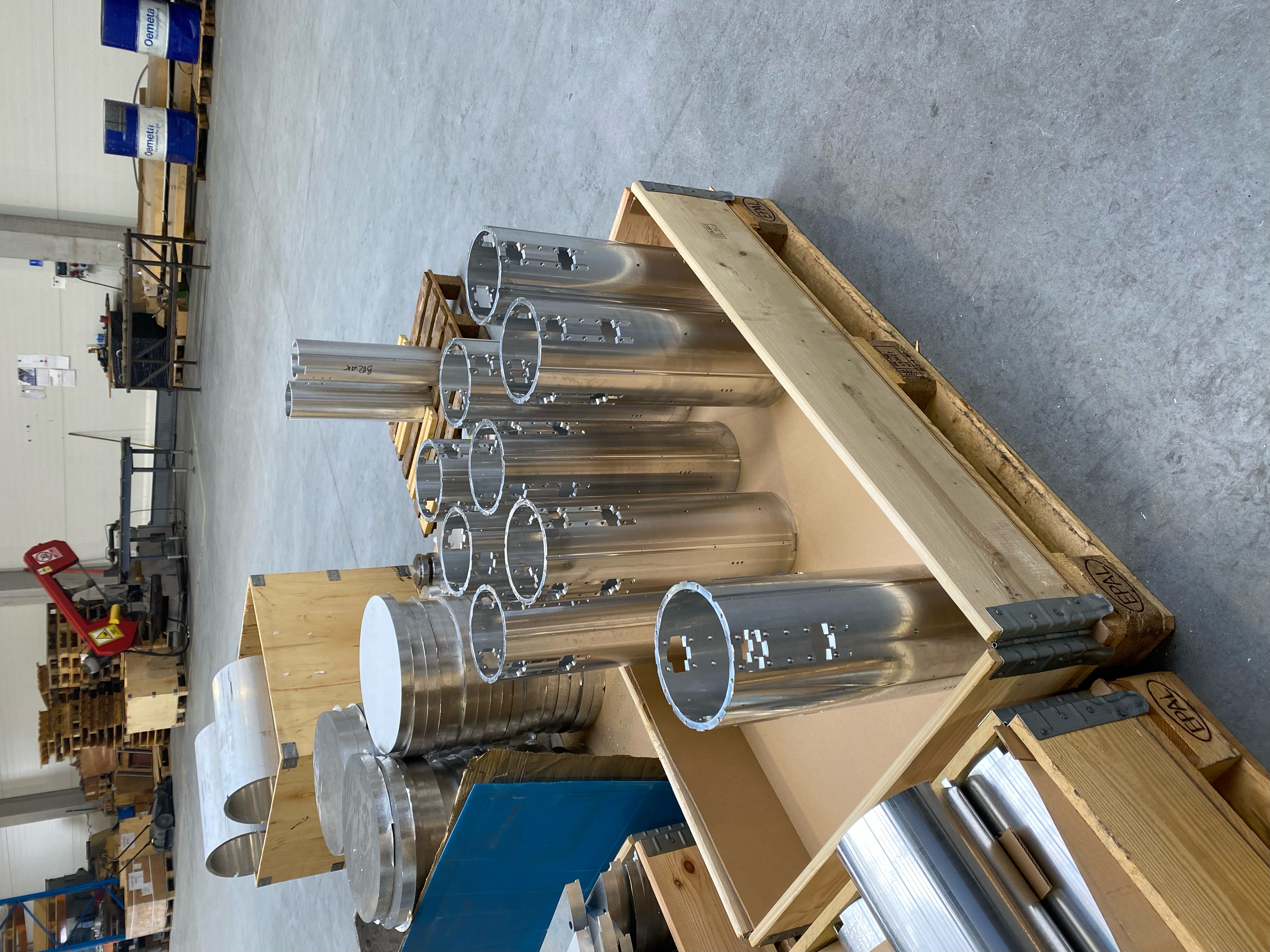 TUBES