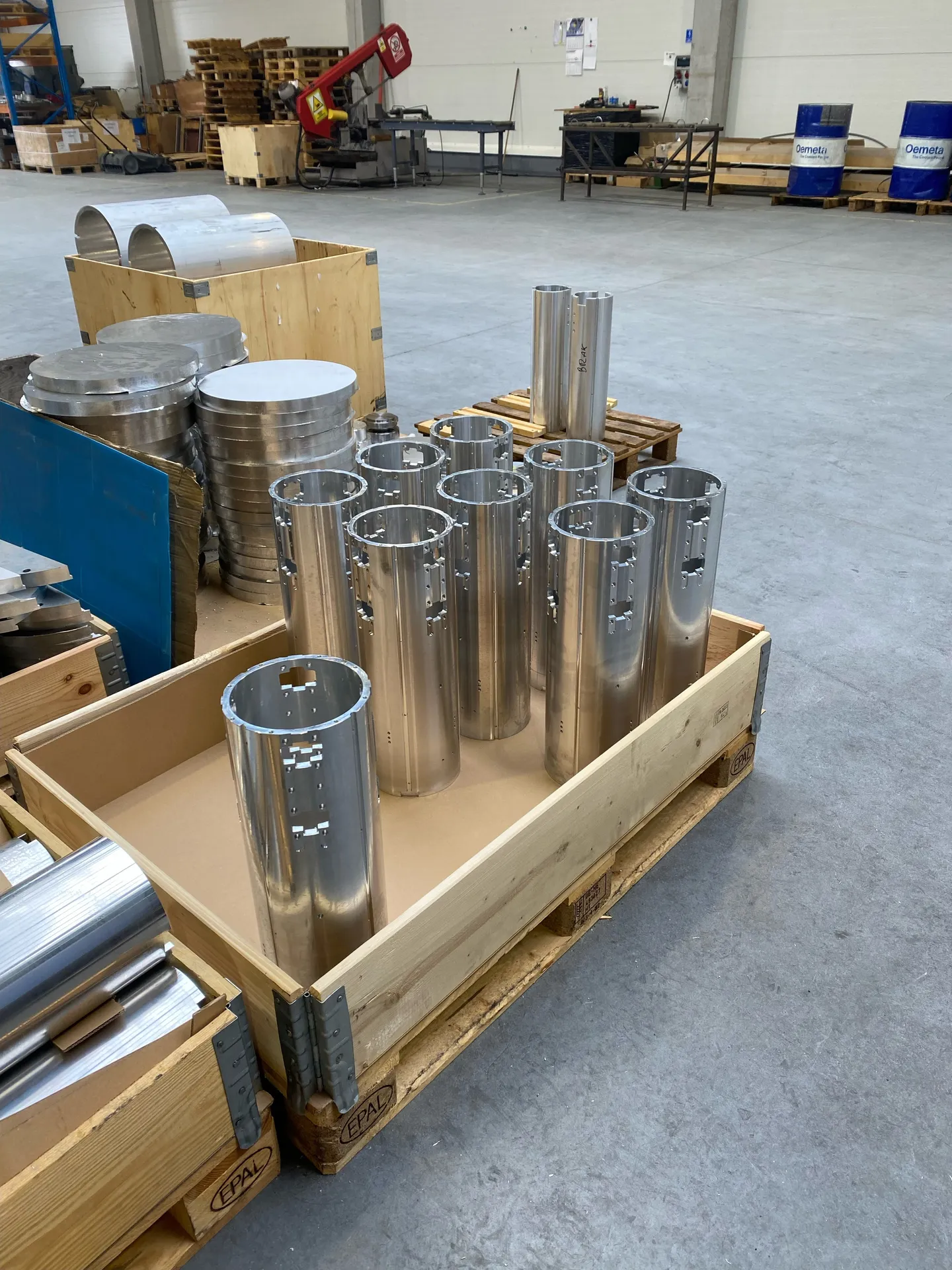 TUBES
