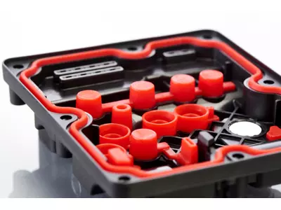 2-Komponenten Gehäuse mit Silikon