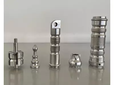 PARTICOLARI VARI in ALLUMINIO