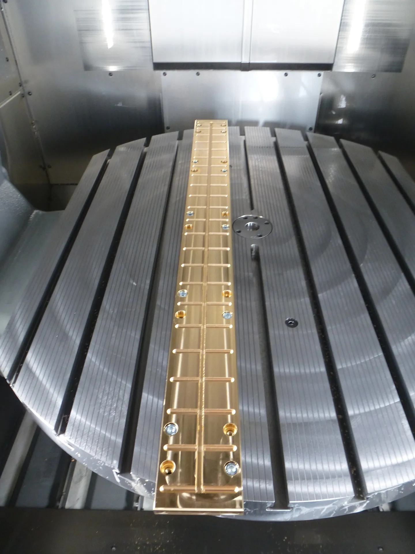 Flachführung Messing