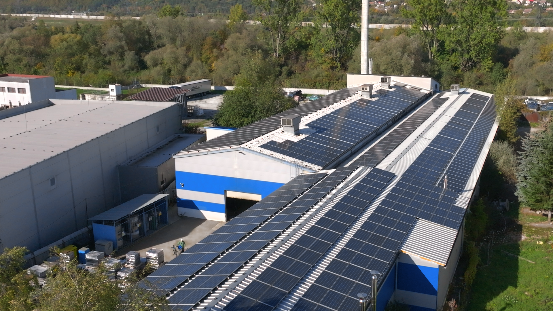 Fotovoltaic panels on production hall