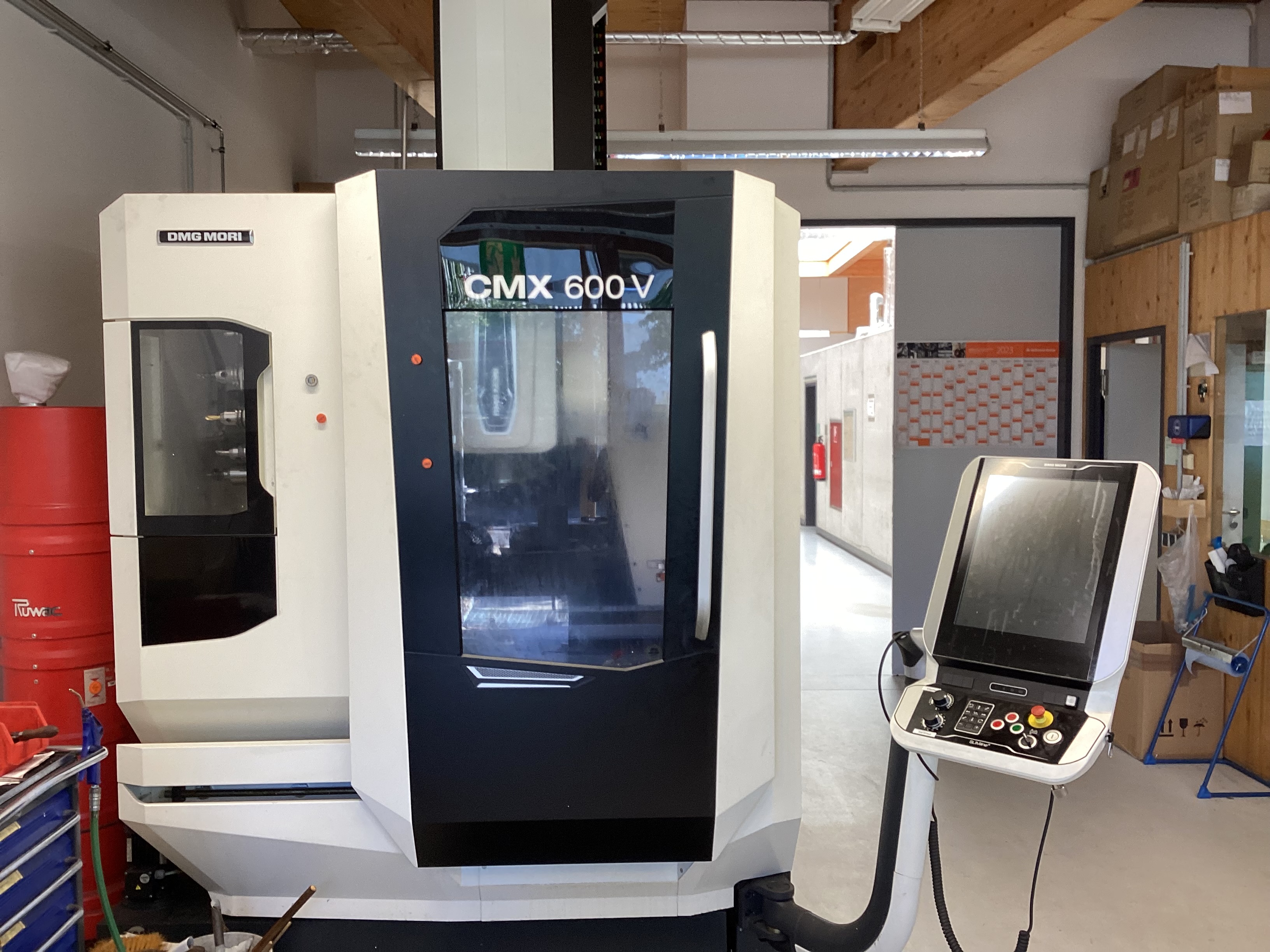 CMX600V