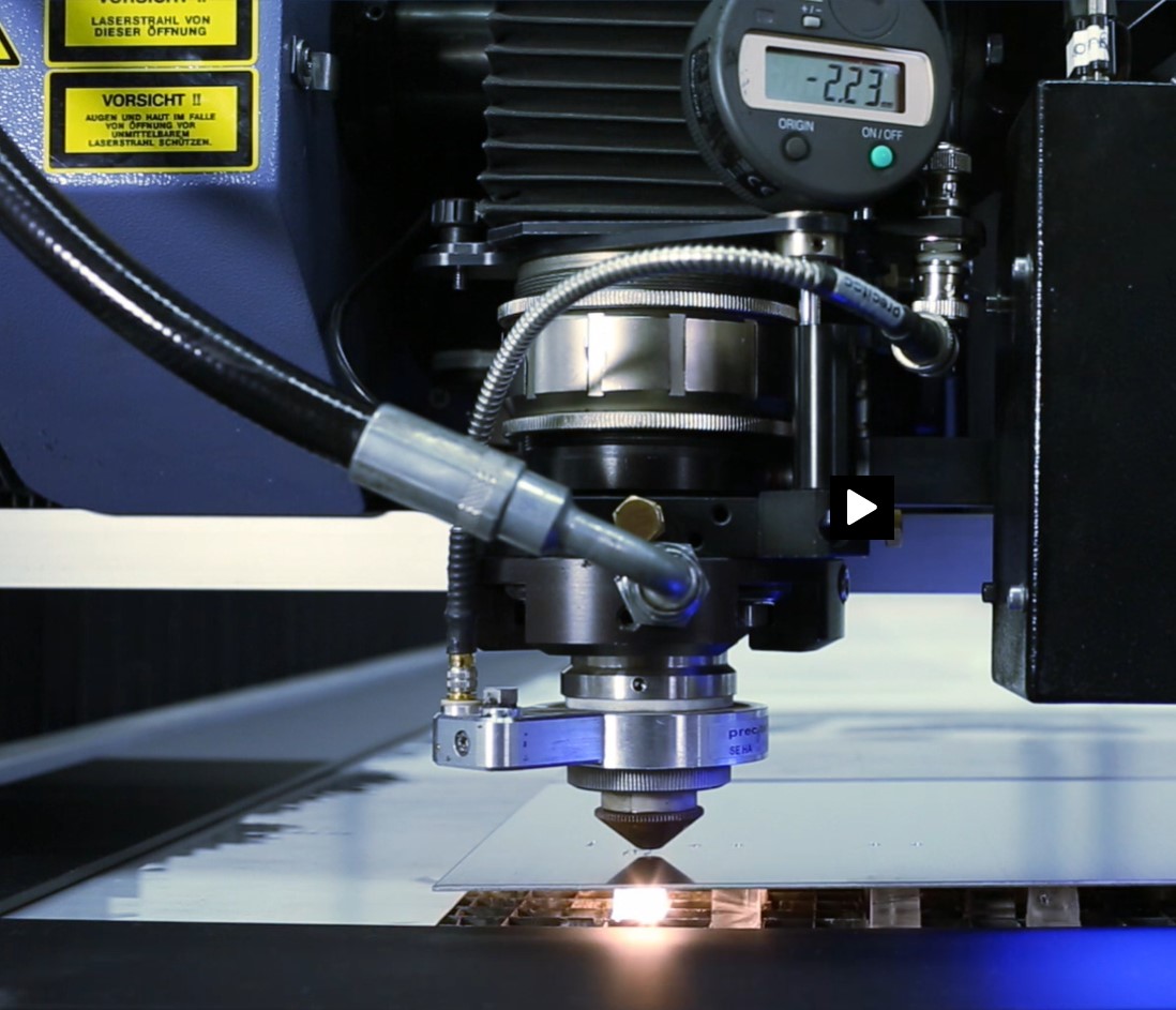 Laserschneiden Blech + Kunststoff