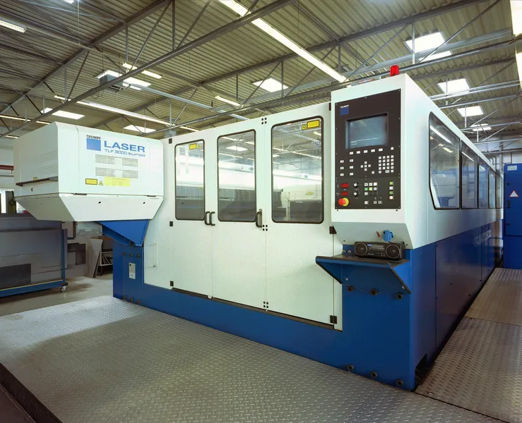 Laserschneidmaschine