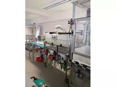 Sprühen auf Durchlauanlage