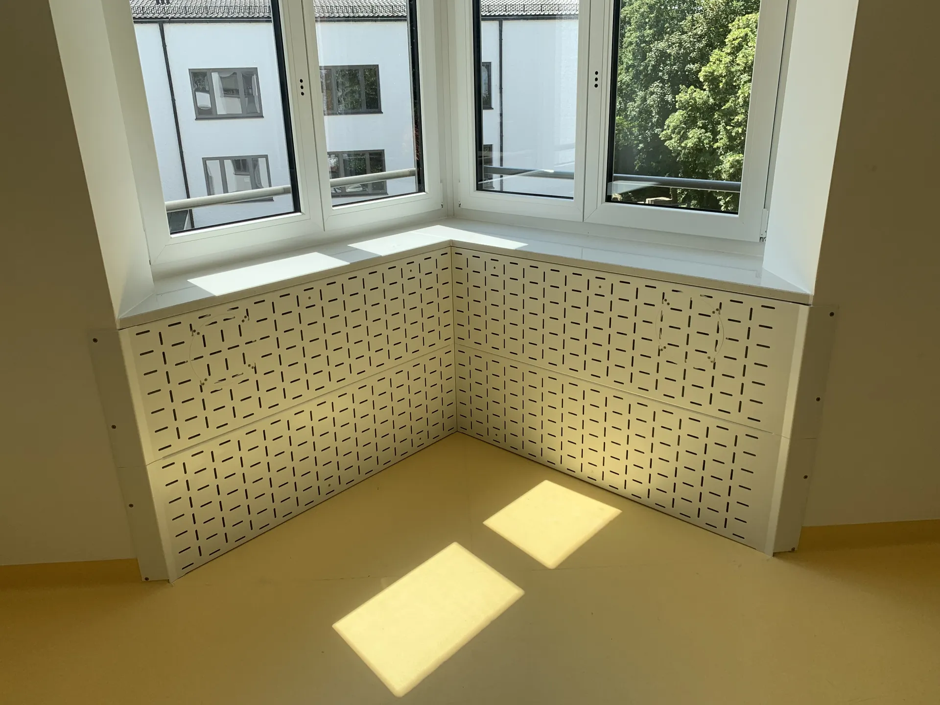 Nischenverkleidung