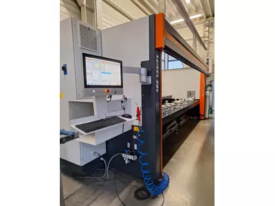 Profilbearbeitungszentrum SBZ 122-71