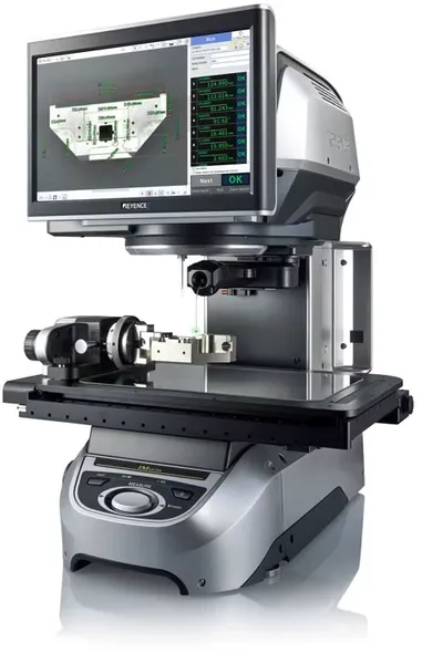 Keyence IM-8000 Autom. Messprojektor