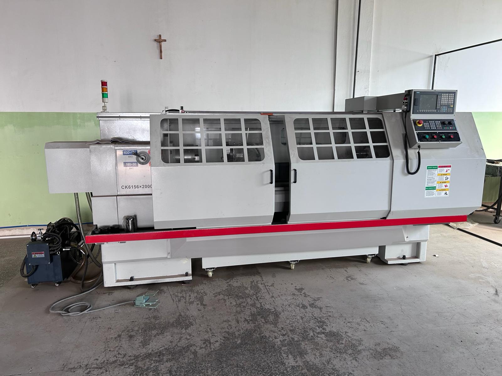 CNC TURNING MACHINE CK6156x2000