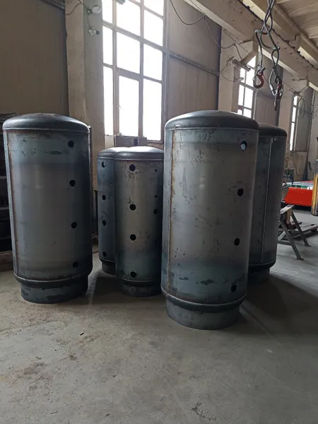 Storage tank