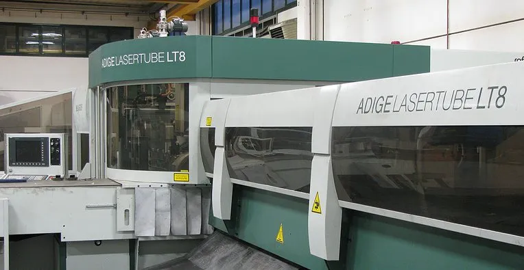 LASERTUBO LT8