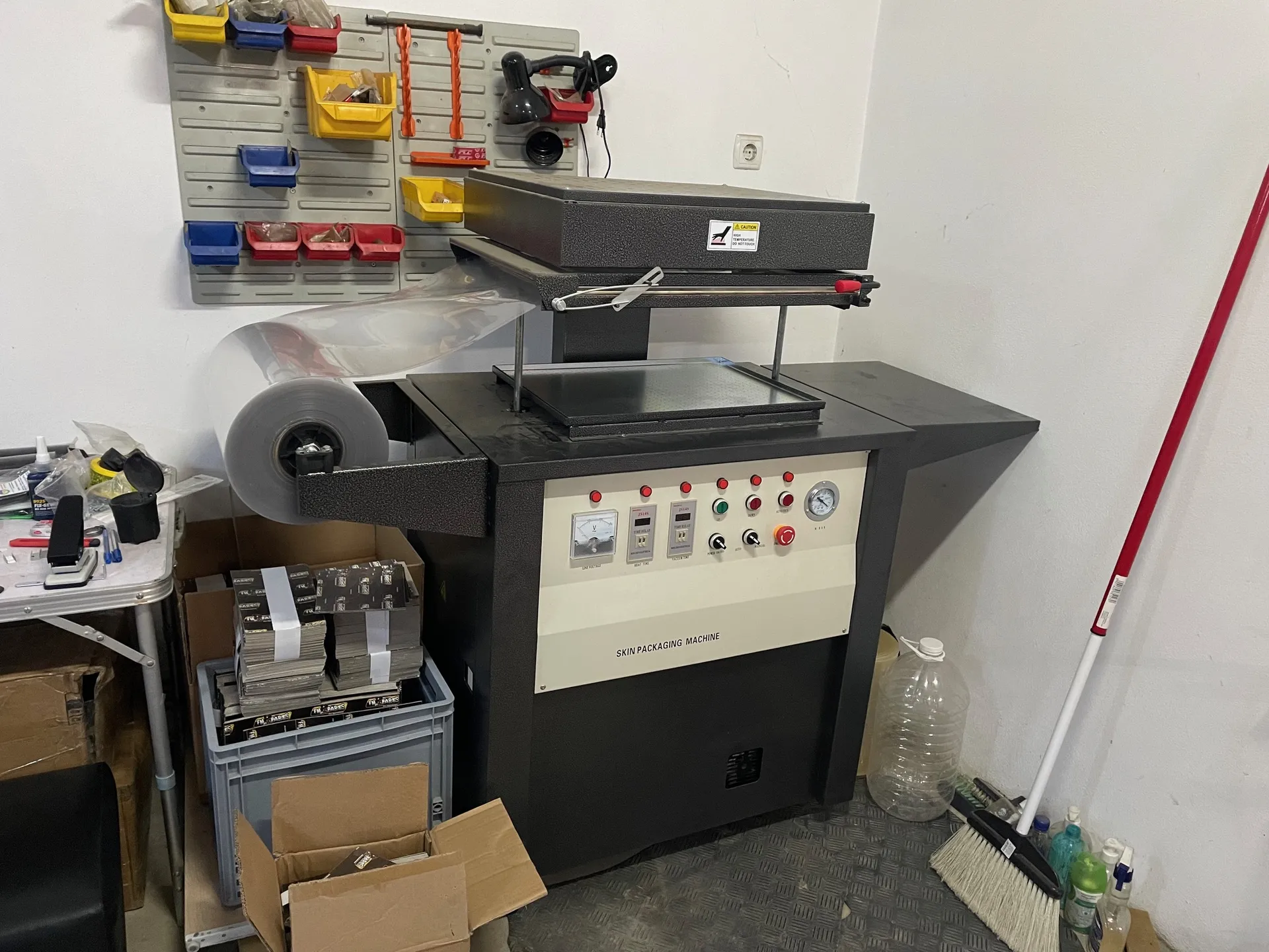 Skin Packing Machine