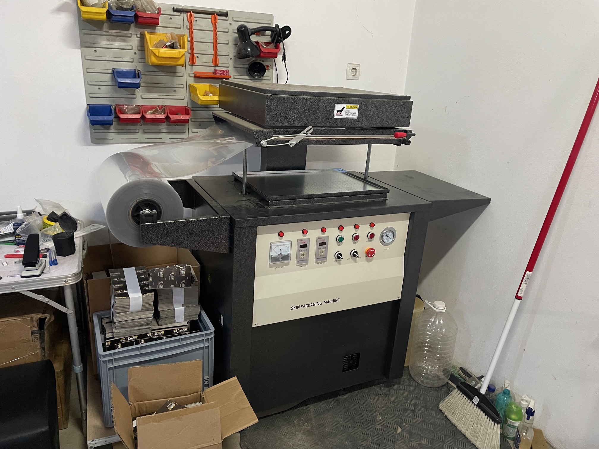 Skin Packing Machine
