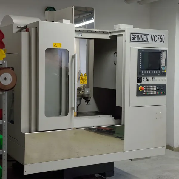 VC750