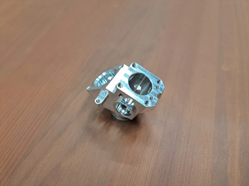 Injector body