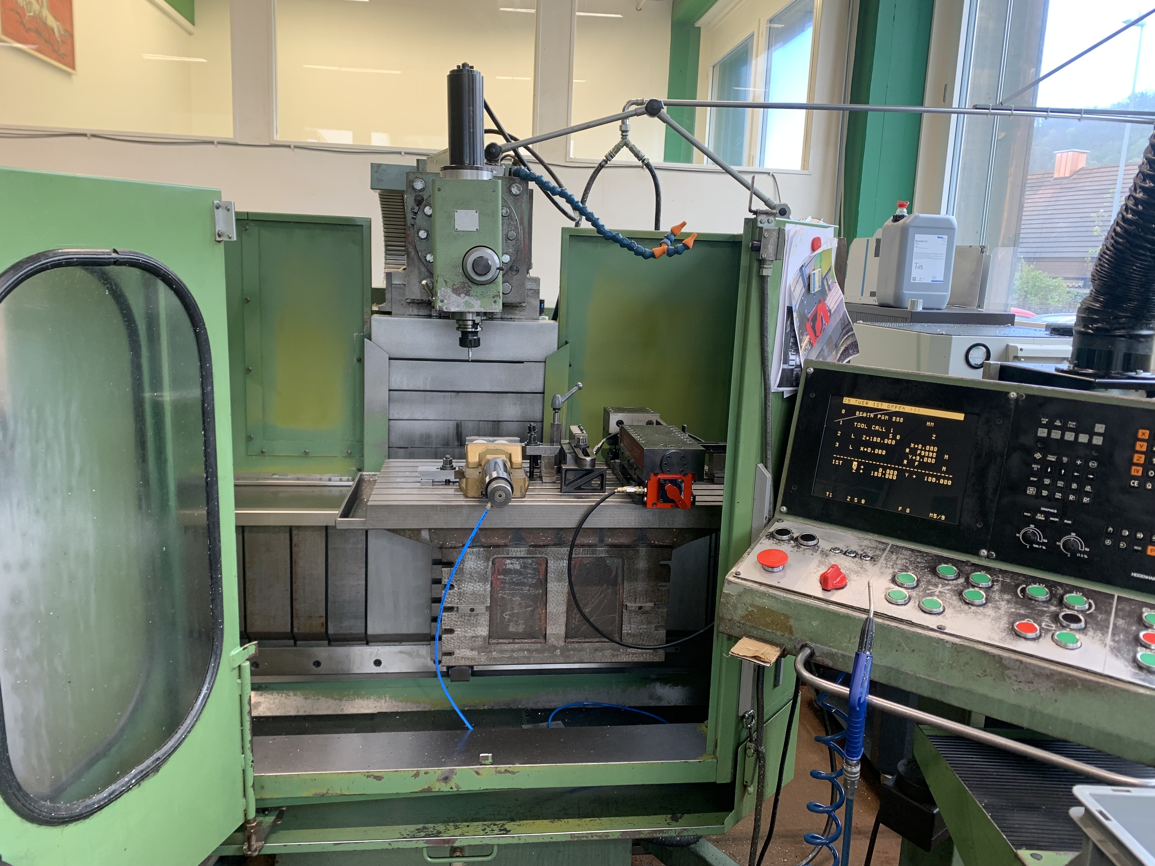 CNC-Werkzeugfräsmaschine TOS