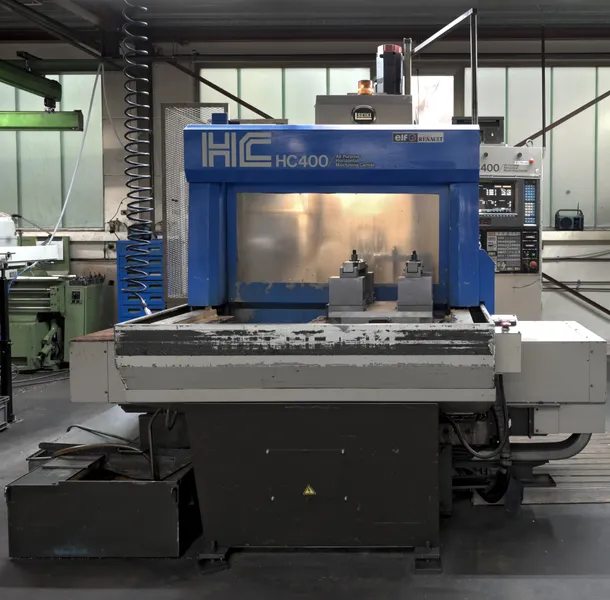 HC 400 Hitachi Bearbeitungszentrum, 2 Paletten 400mm x 400mm