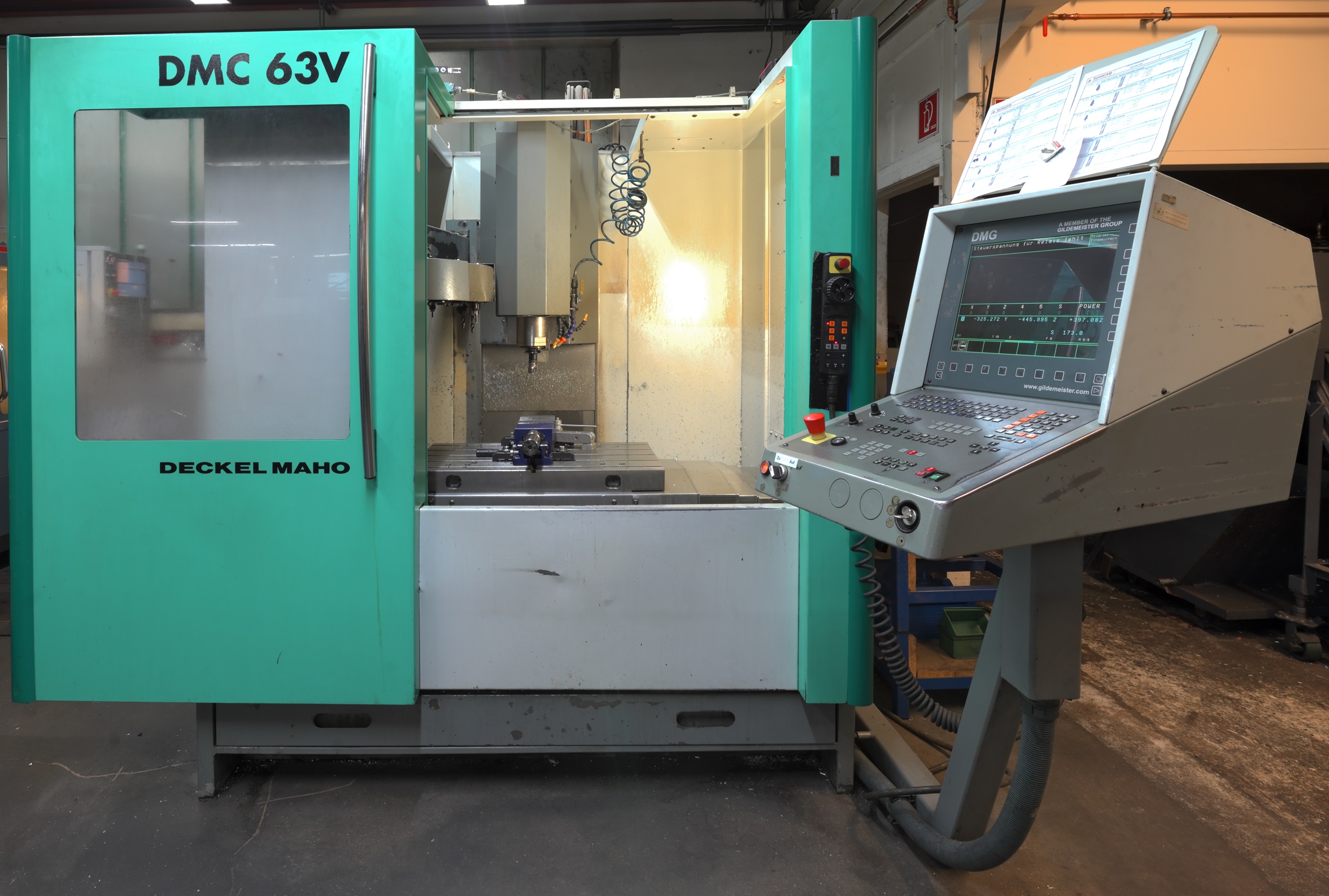 DMC 63 V