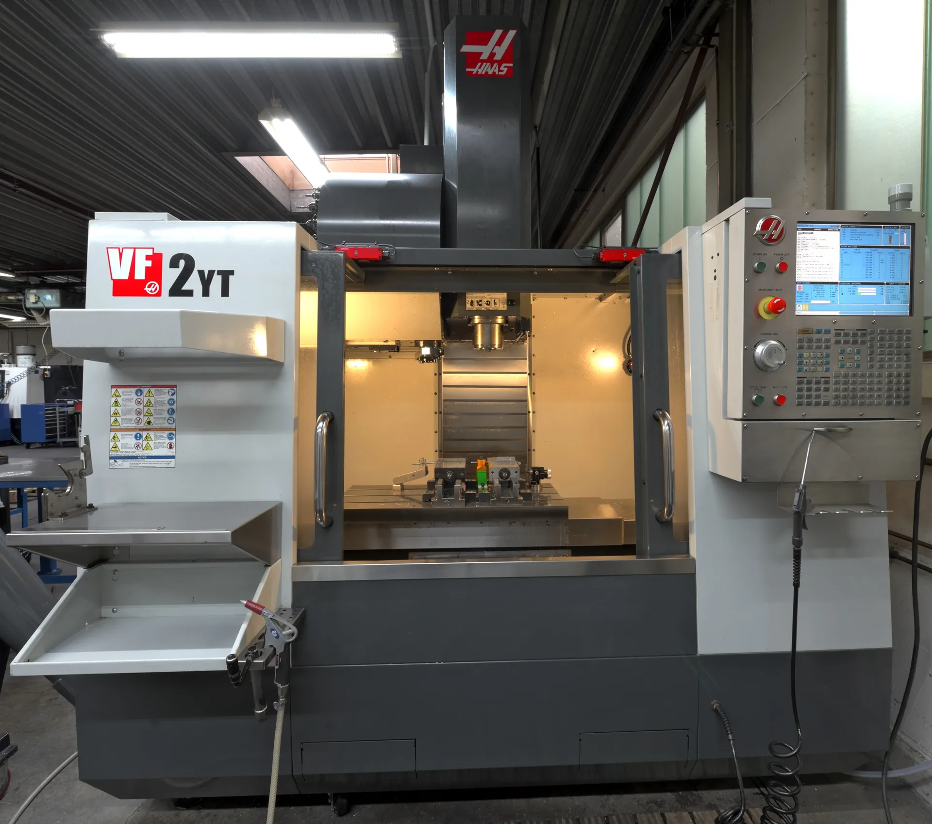 Haas 2 YT