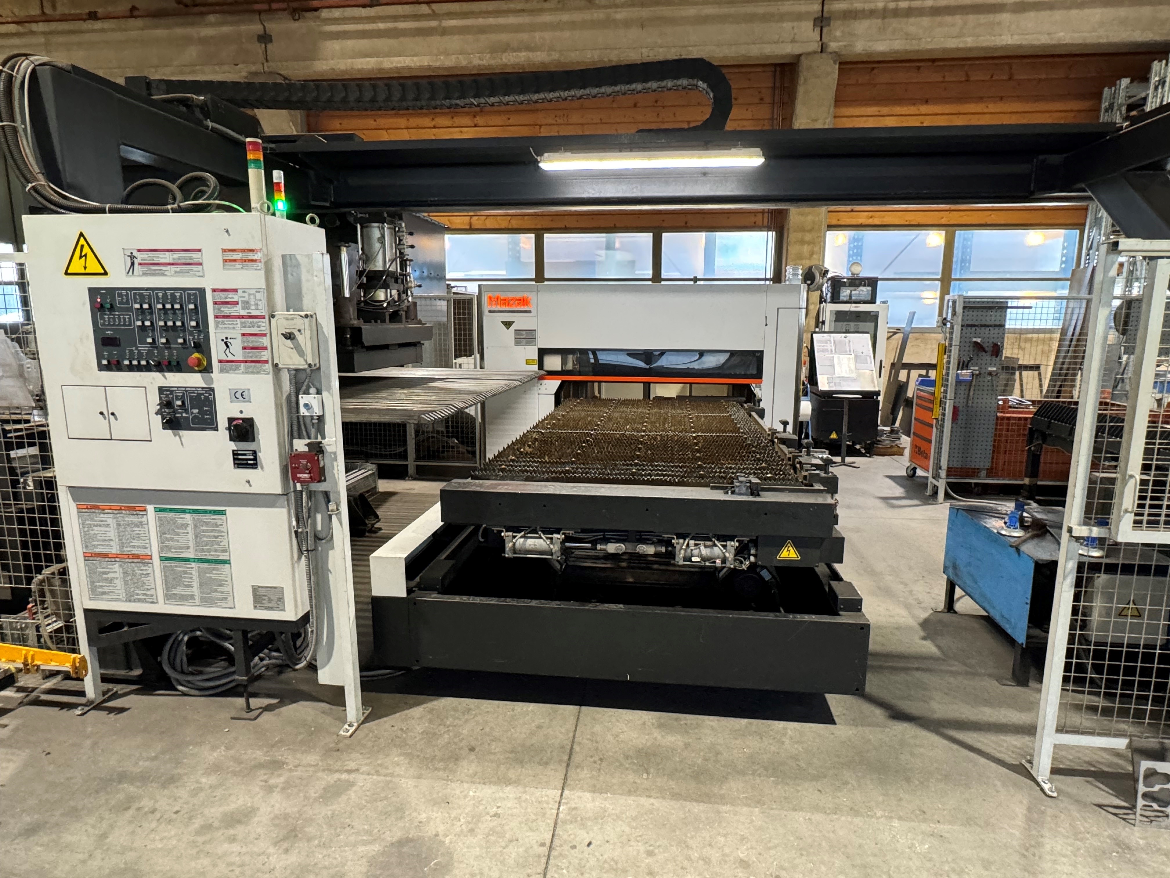 Mazak 1530
