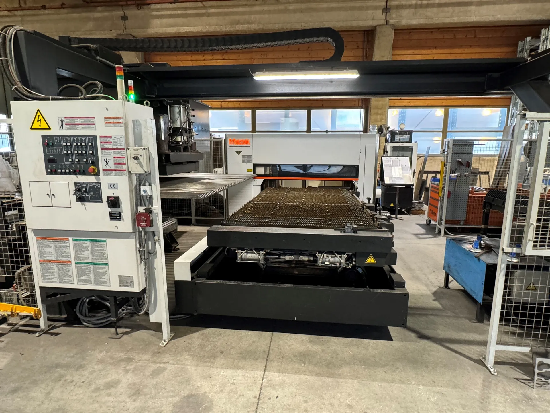 Mazak 1530