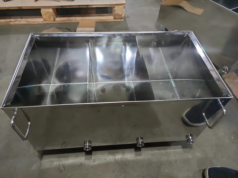 %100 Stainless Steel Tank