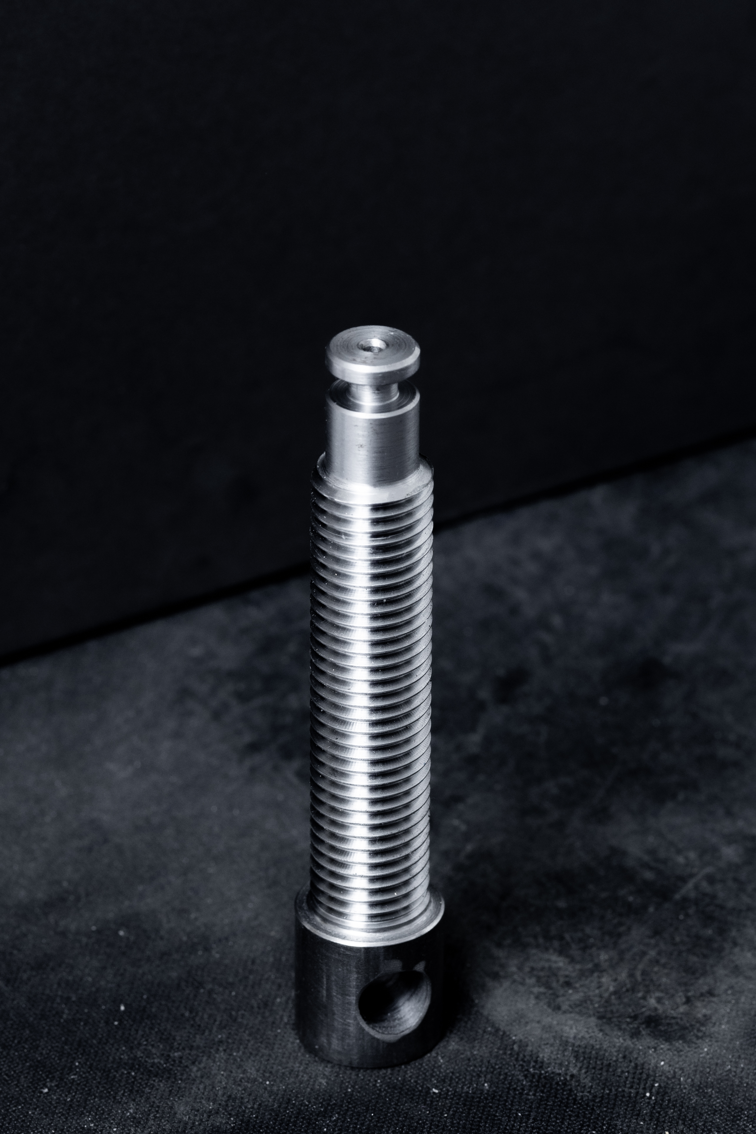 threaded spindle