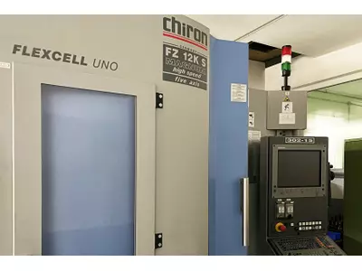 CHIRON FZ 12K S - 5-Achsfräszentrum mit Roboterbestückung