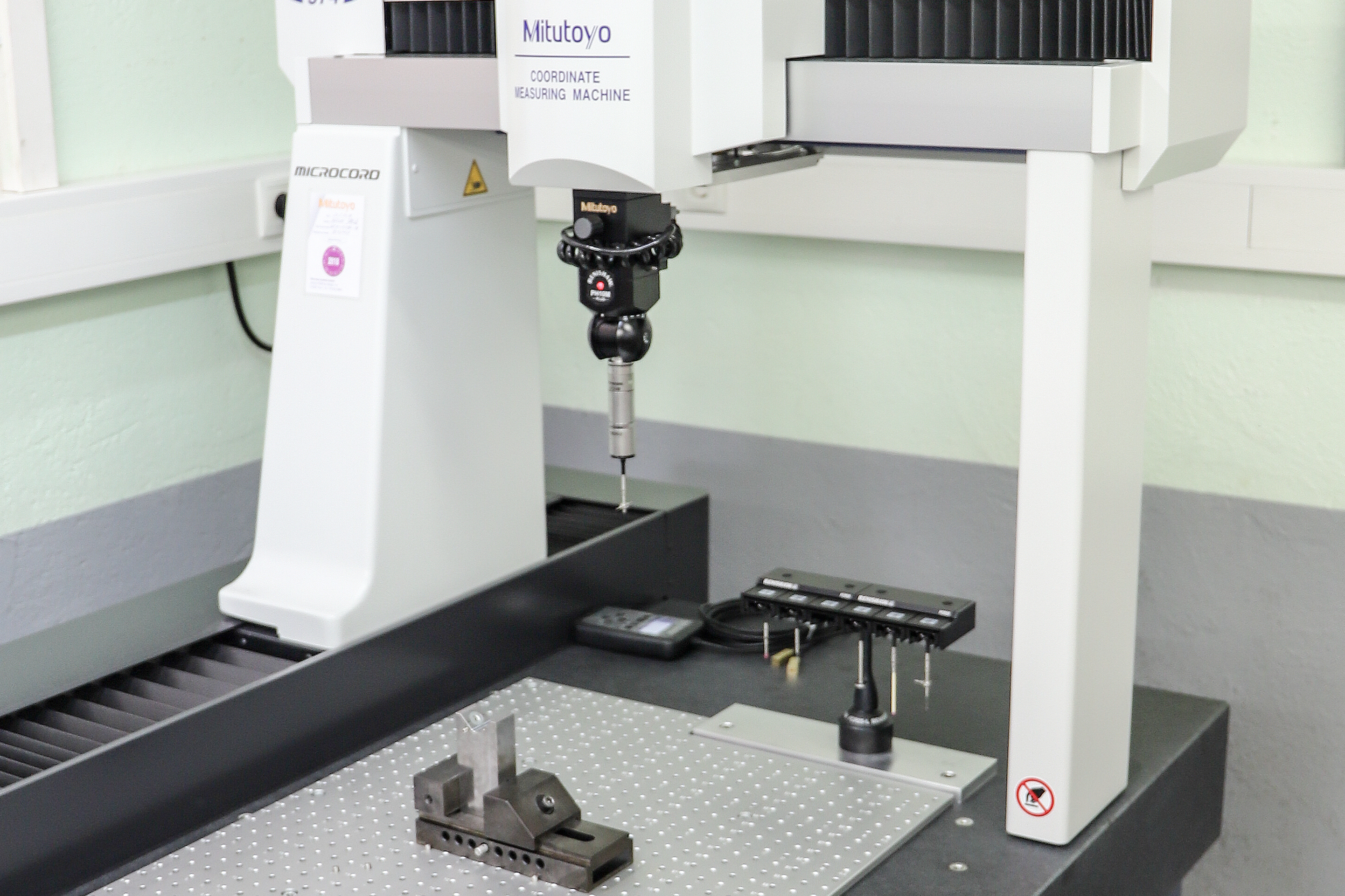 Mitutoyo Crysta Apex - 3D Messmaschine