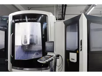 DMU 65 monoBLOCK - 5-Achsfräszentrum mit Roboterbestückung