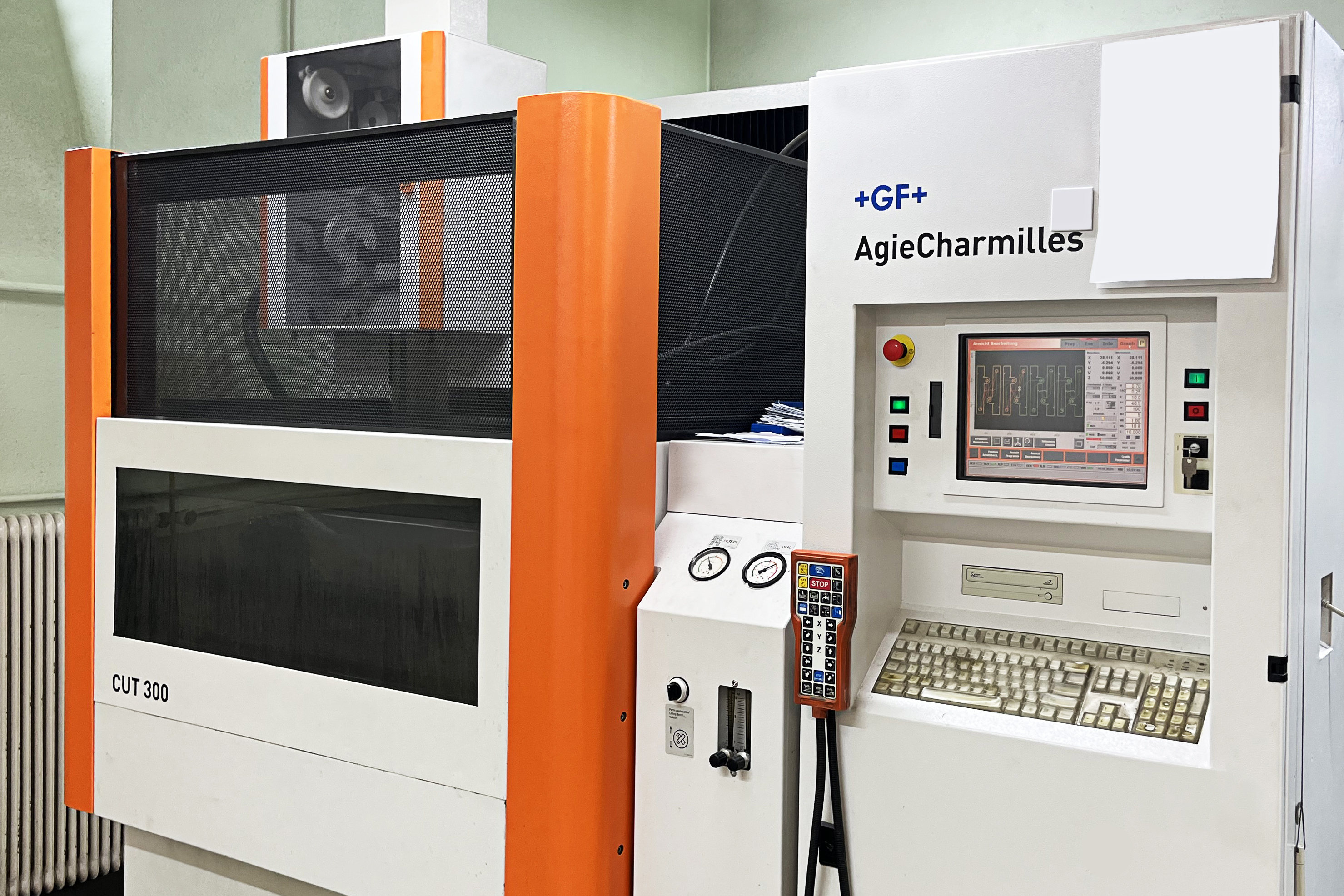 +GF+ AC CUT 300 DD - Drahterodiermaschine