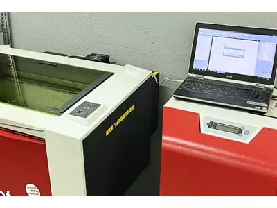 Trotec SP 300 - Lasergravurmaschine (Fiber Laser)