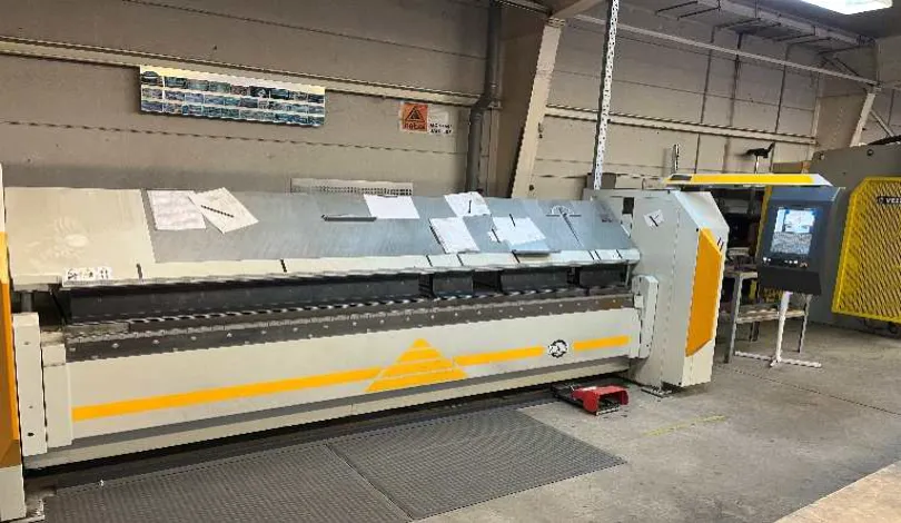 Schwenkbiegemaschine RAS 73.30
