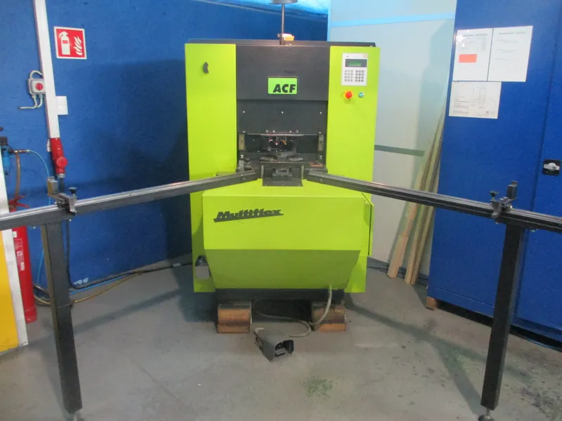 Cornerformer Multiflex MF-25-121