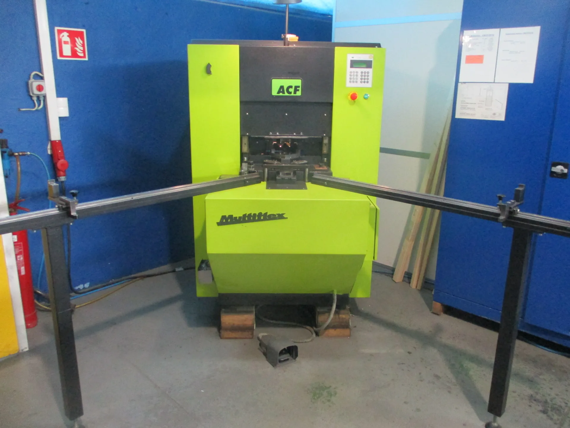 Cornerformer Multiflex MF-25-121