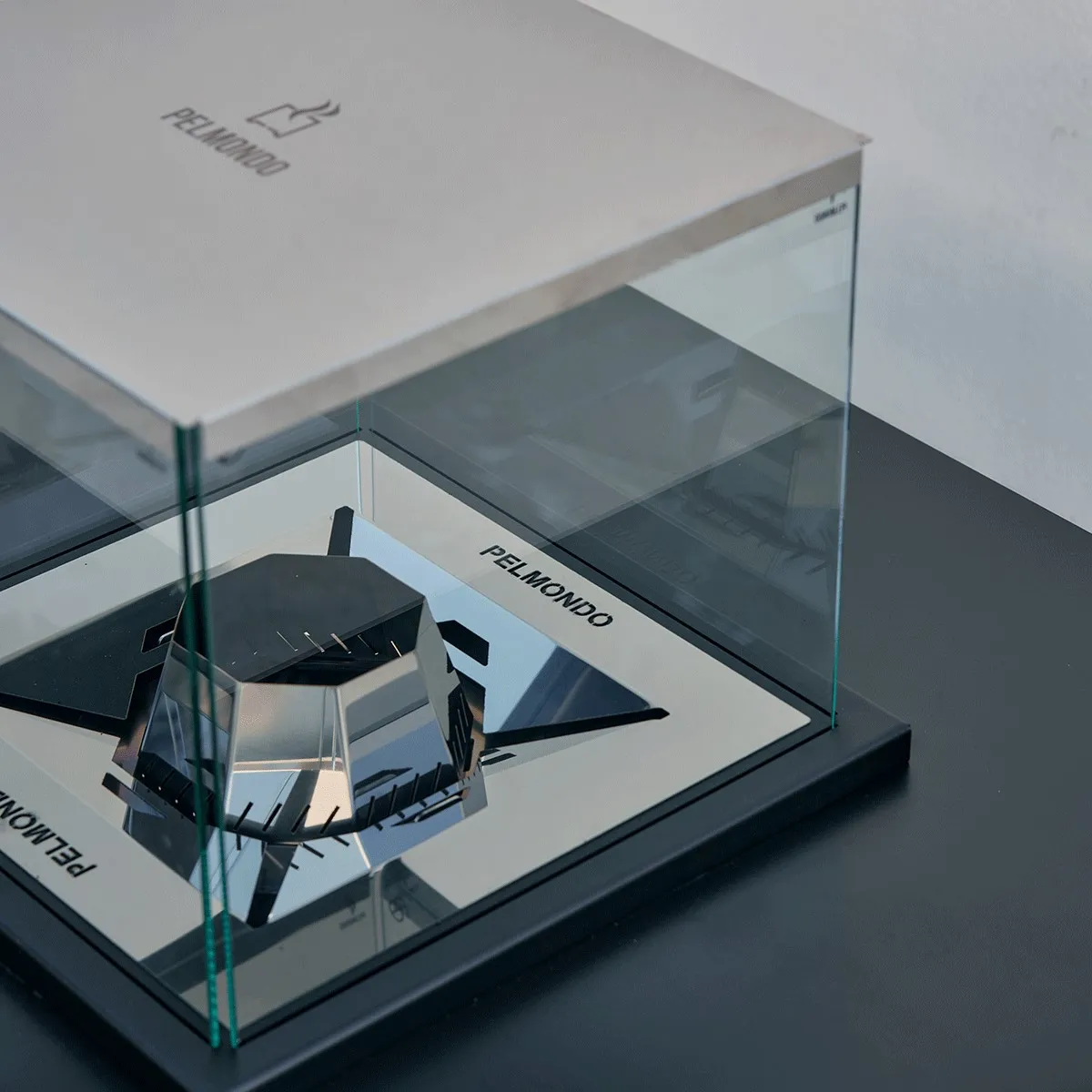 Pelmondo Cube