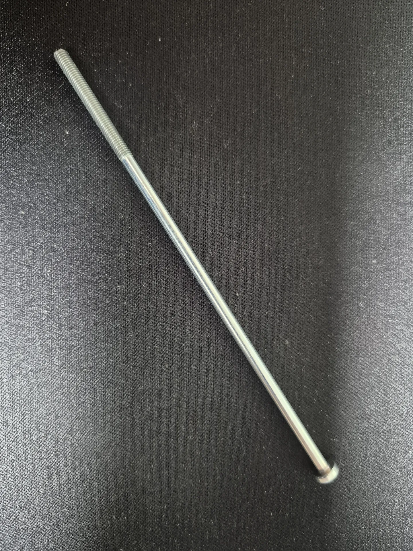 Schraube mit Innensechskant